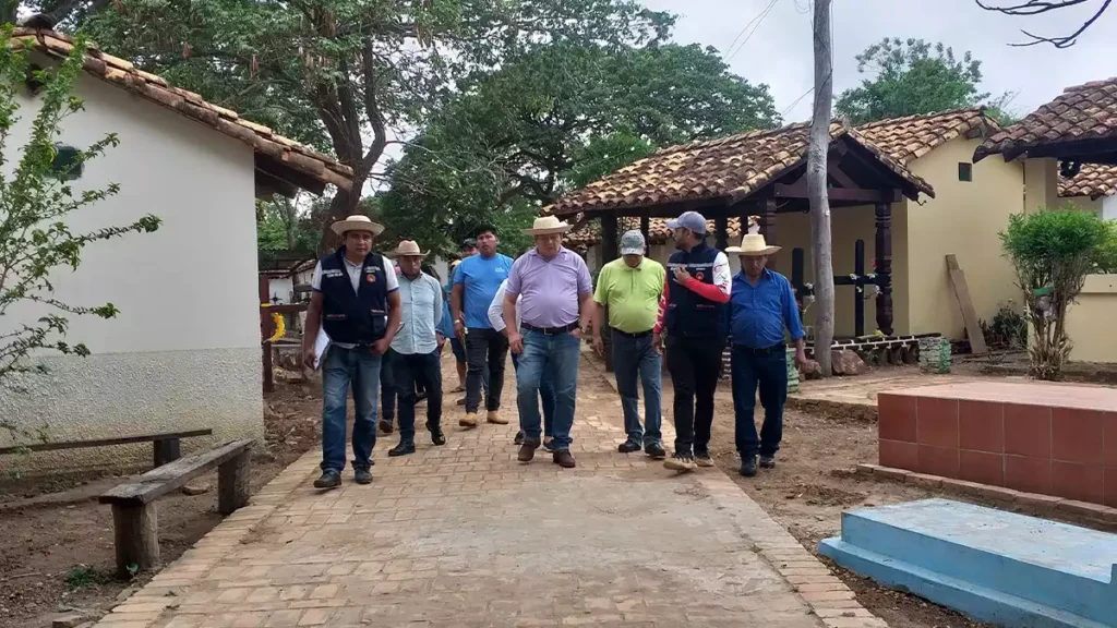 Mejoran el Campo Santo de San Miguel